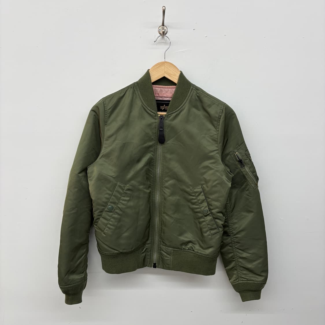 알파인더스트리 MA-1 봄버 자켓 카키 여/XS 상품이미지1