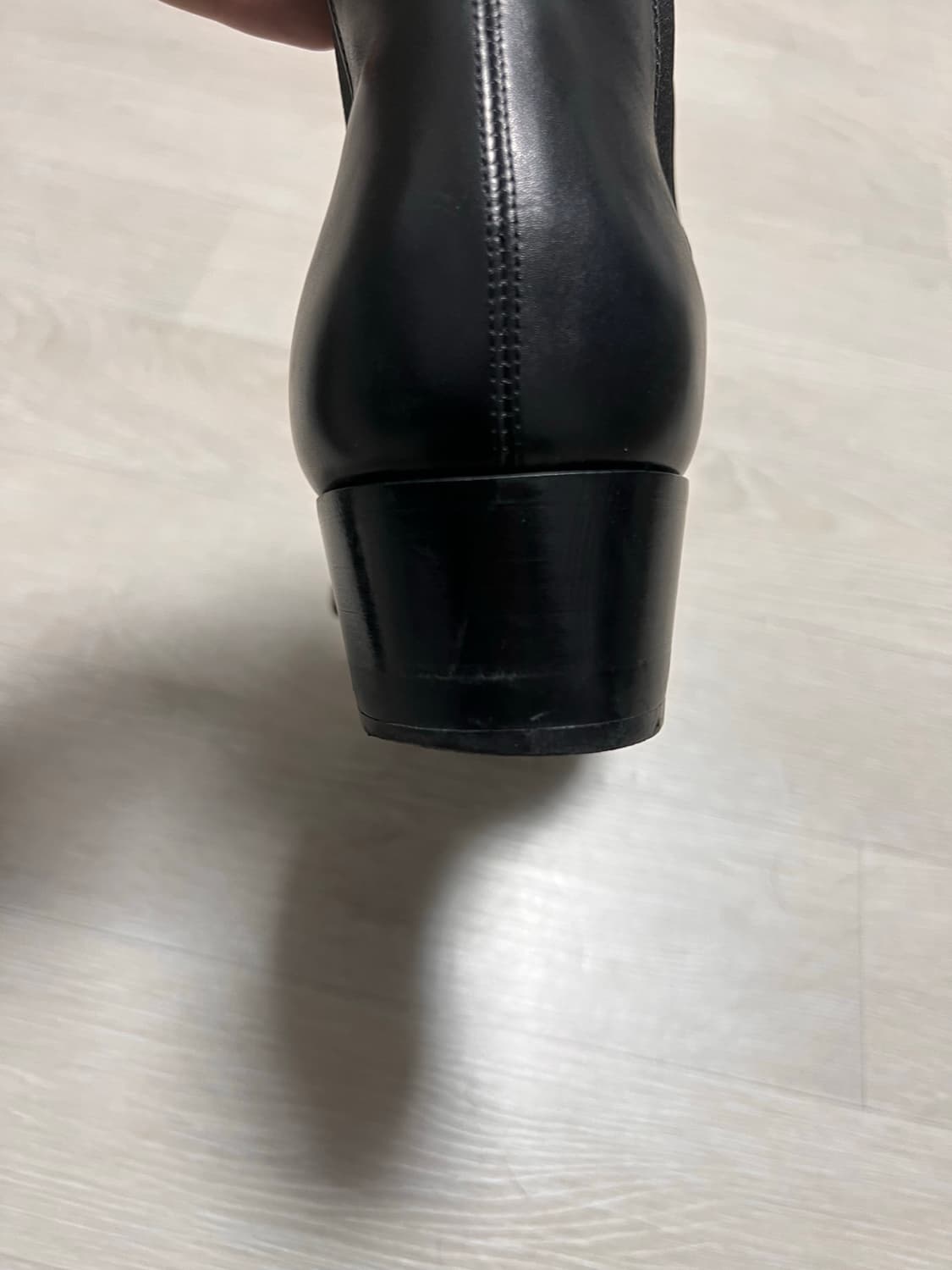 생로랑 와이어트 40 상품이미지3