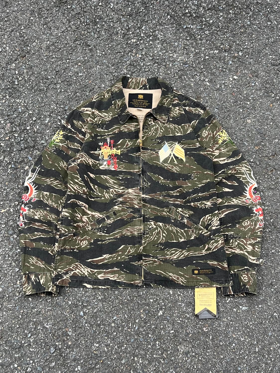Neighborhood Tiger Camo Souvenir Jacket 상품이미지1