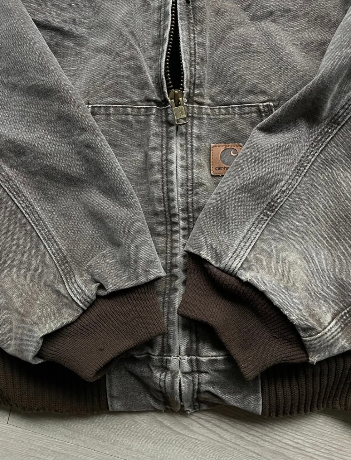 칼하트 J130 CHT 액티브 자켓 판매합니다 상품이미지4