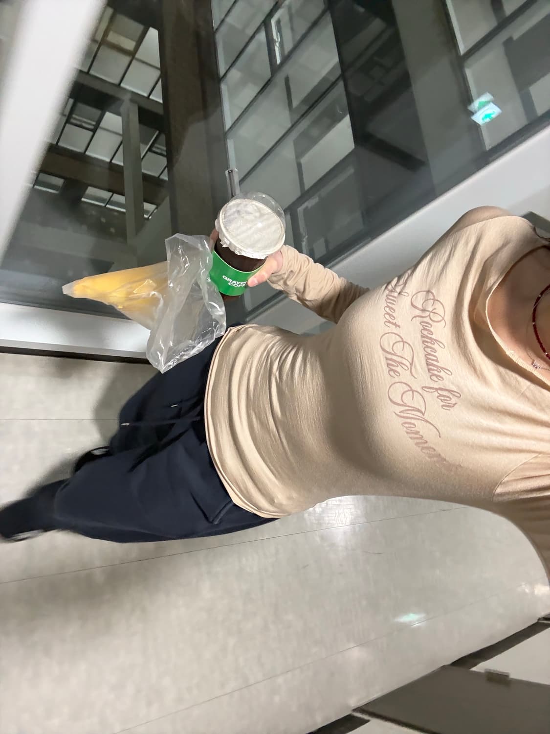 락케이크 Cursive Mesh Top - Beige 상품이미지3