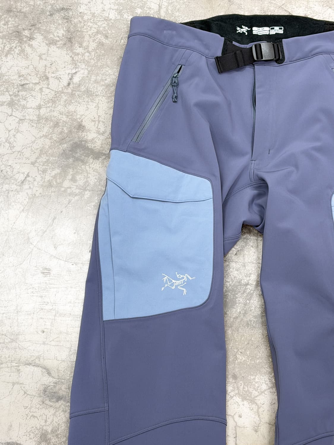 아크테릭스 감마 AR 소프트쉘 팬츠 상품이미지4