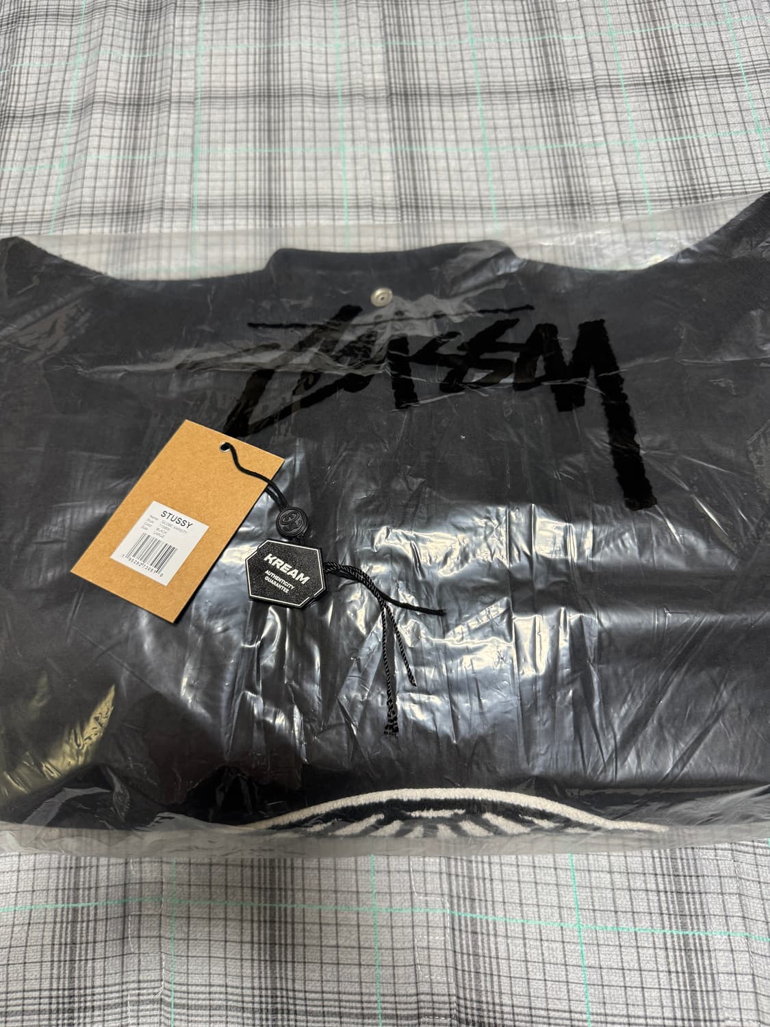 스투시 글로브 바시티 자켓 블랙 상품이미지8