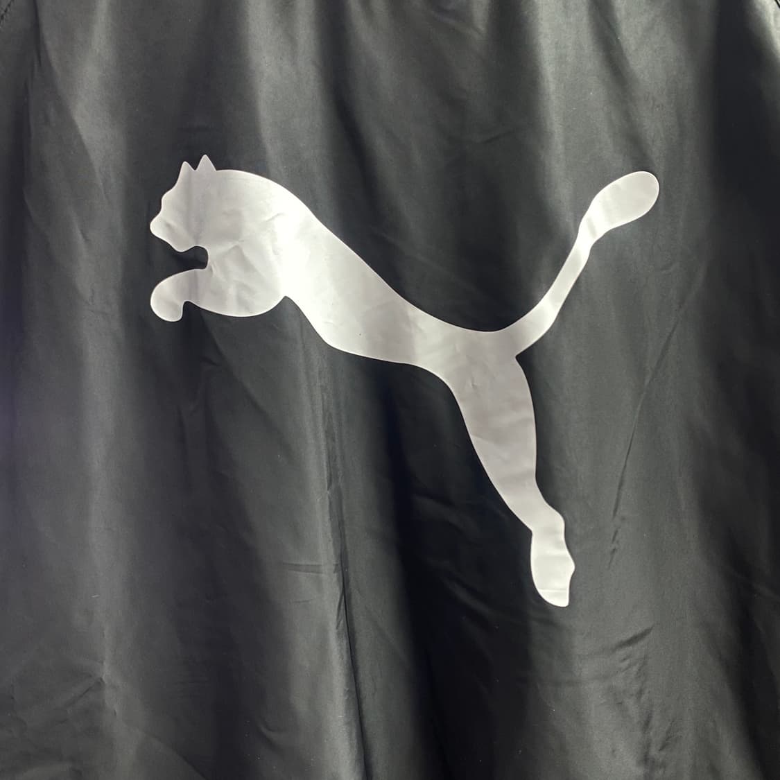 푸마 빅로고 아카이브 블랙 우븐 바람막이 맨투맨 B3758  상품이미지3