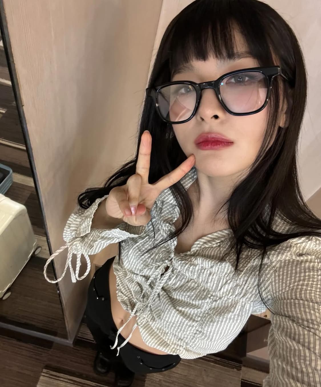 슬기착용) 로우클래식 셔츠 WRINKLE STRIPE SHIRT 상품이미지4