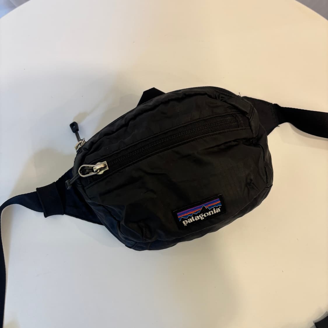 정품 파타고니아 라이트웨이트 트래블 미니 크로스백     상품이미지2