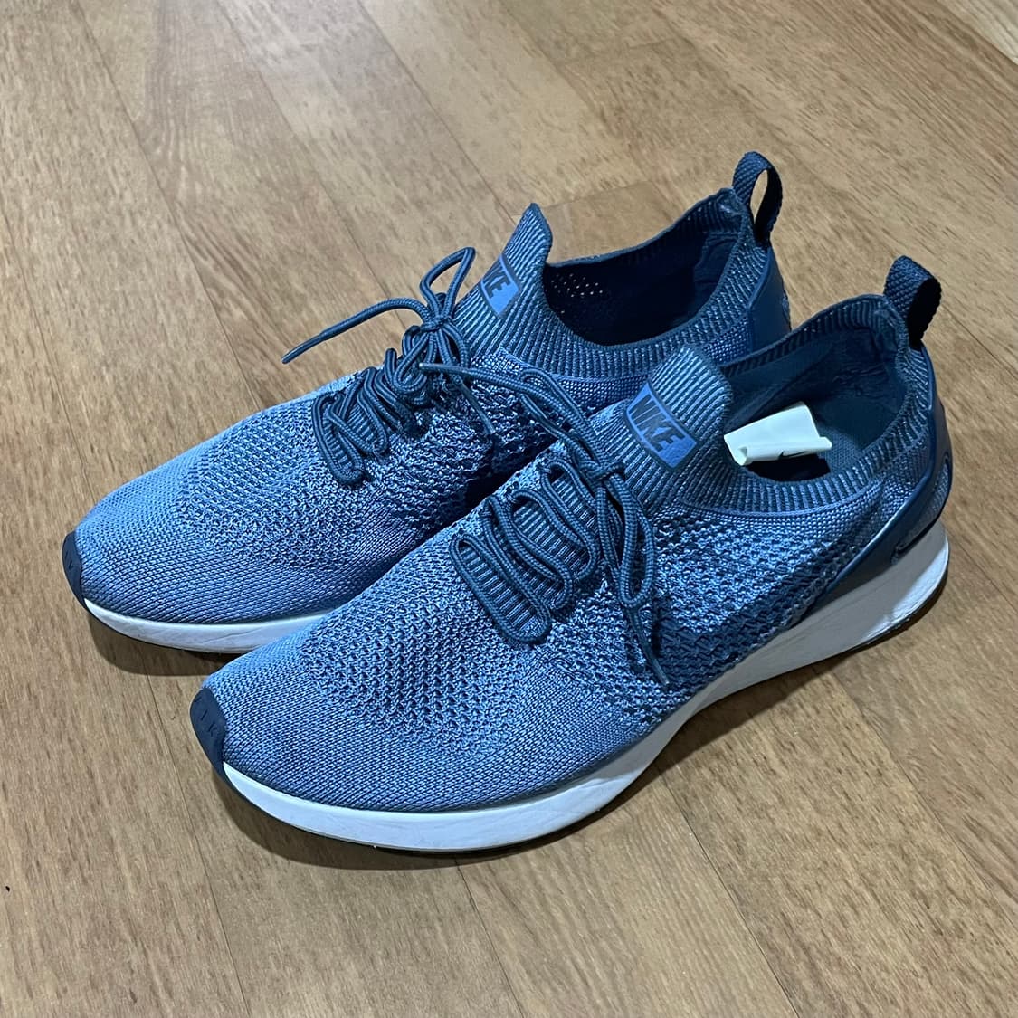 나이키 에어줌 머리이어 플라이니트 레이서 275 상품이미지3