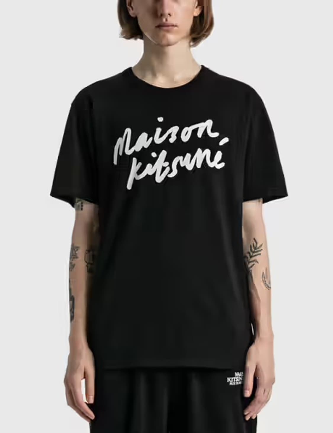 [L] 메종키츠네 핸드라이팅 반팔티 네이비 상품이미지1