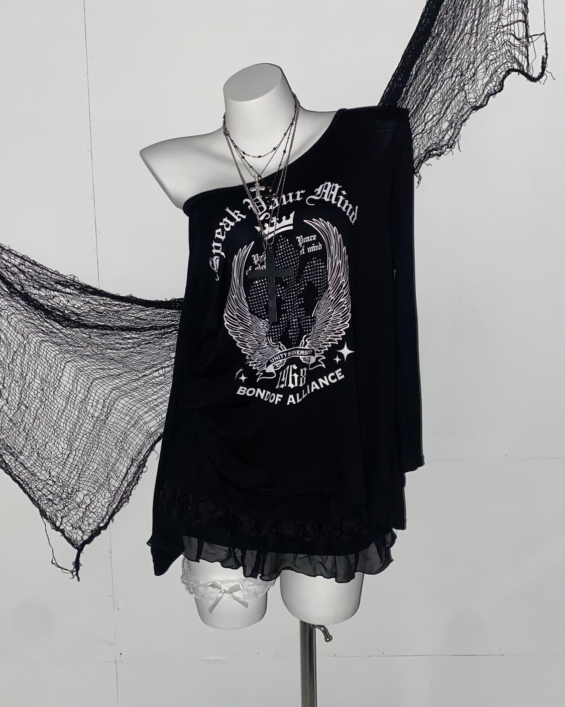 ꒰ঌ 핀터깔 큐빅 날개 언발 롱슬리브 ໒꒱ 상품이미지1