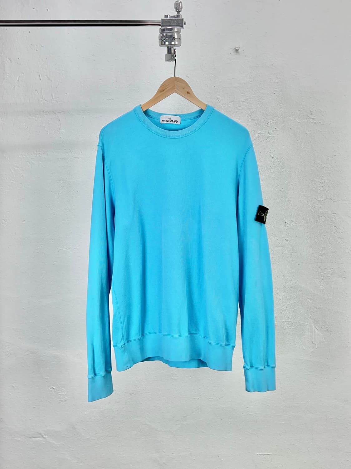 스톤 아일랜드 터쿼즈 와펜 크루넥 씬 니트 상품이미지1