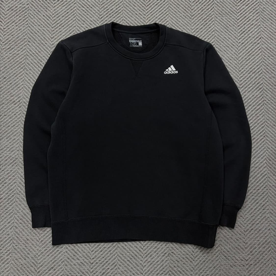 아디다스 베이직 로고 맨투맨 v2792 상품이미지1