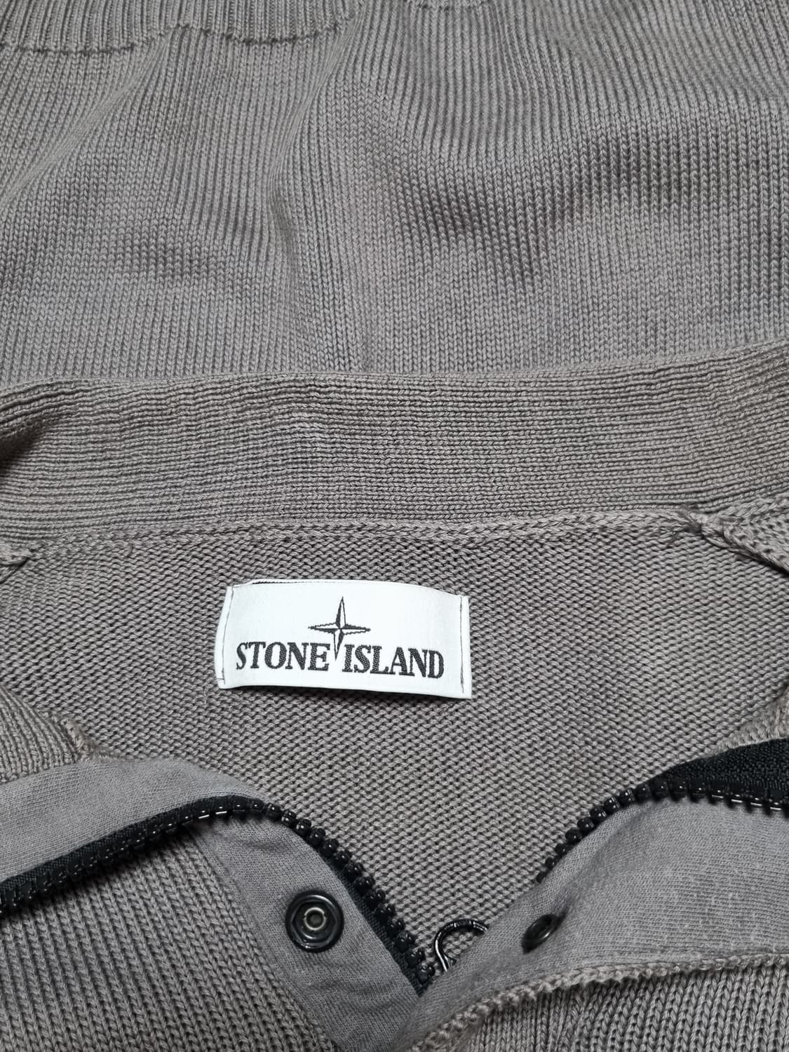 스톤아일랜드 반집업 니트 상품이미지3