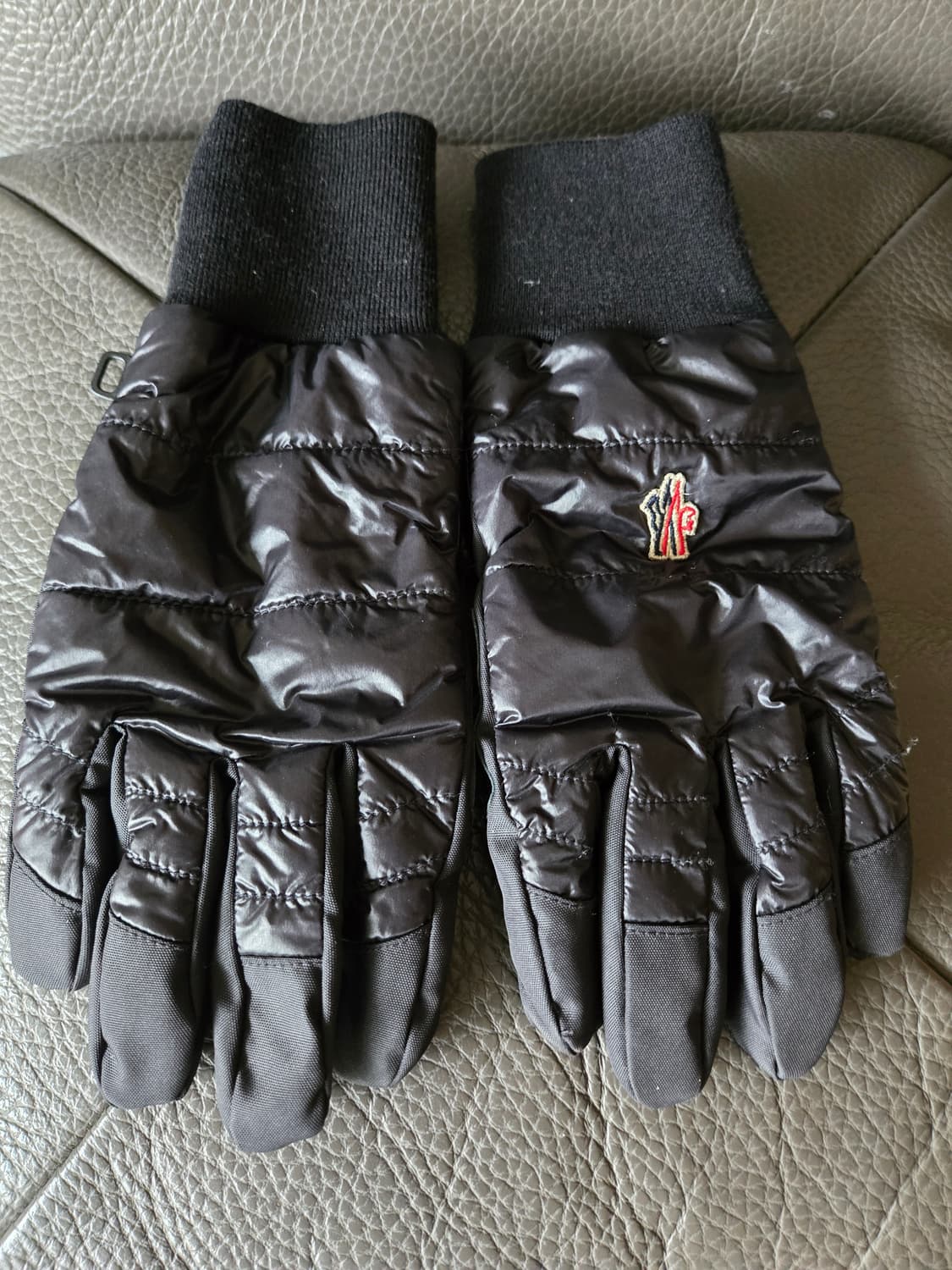 몽클레어 블랙 스키장갑 M 상품이미지1