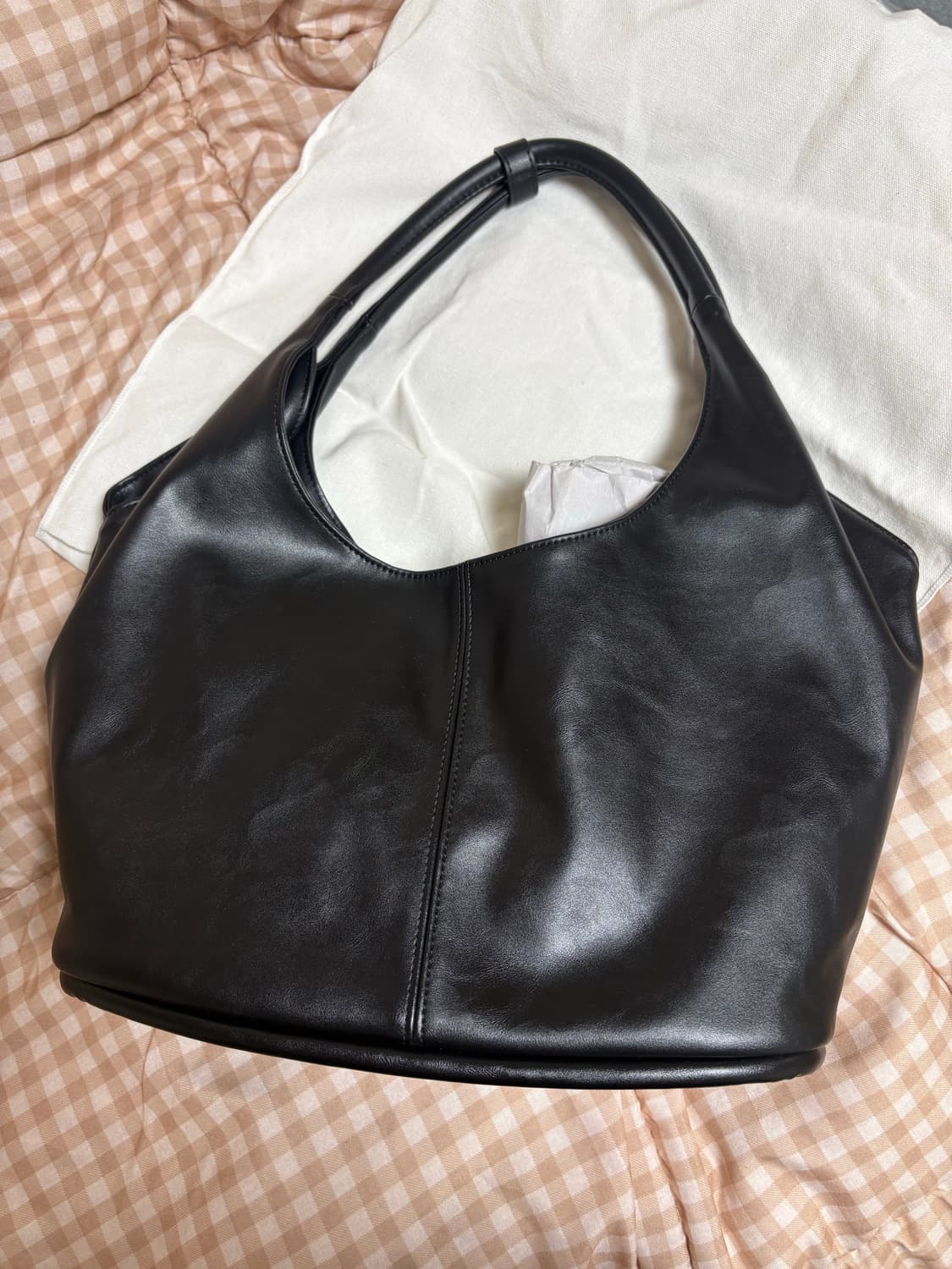 여밈 vase 백 midium 호보백 상품이미지2