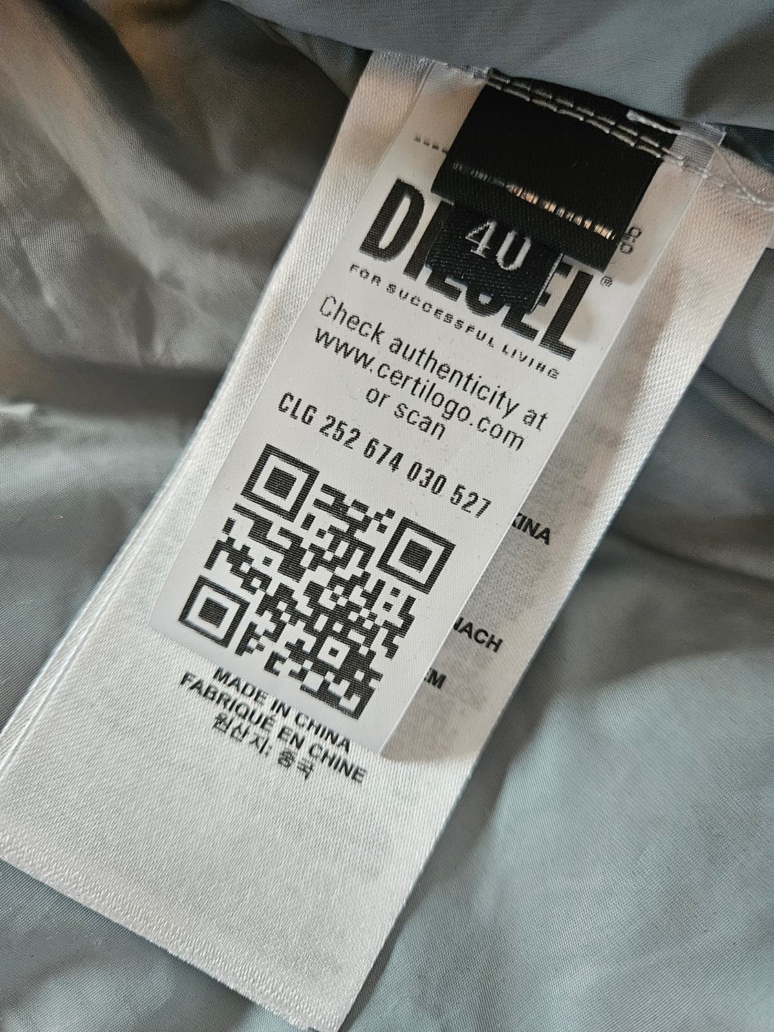 [새제품] 디젤 W-histel 푸퍼 데님 패딩 자켓 상품이미지6