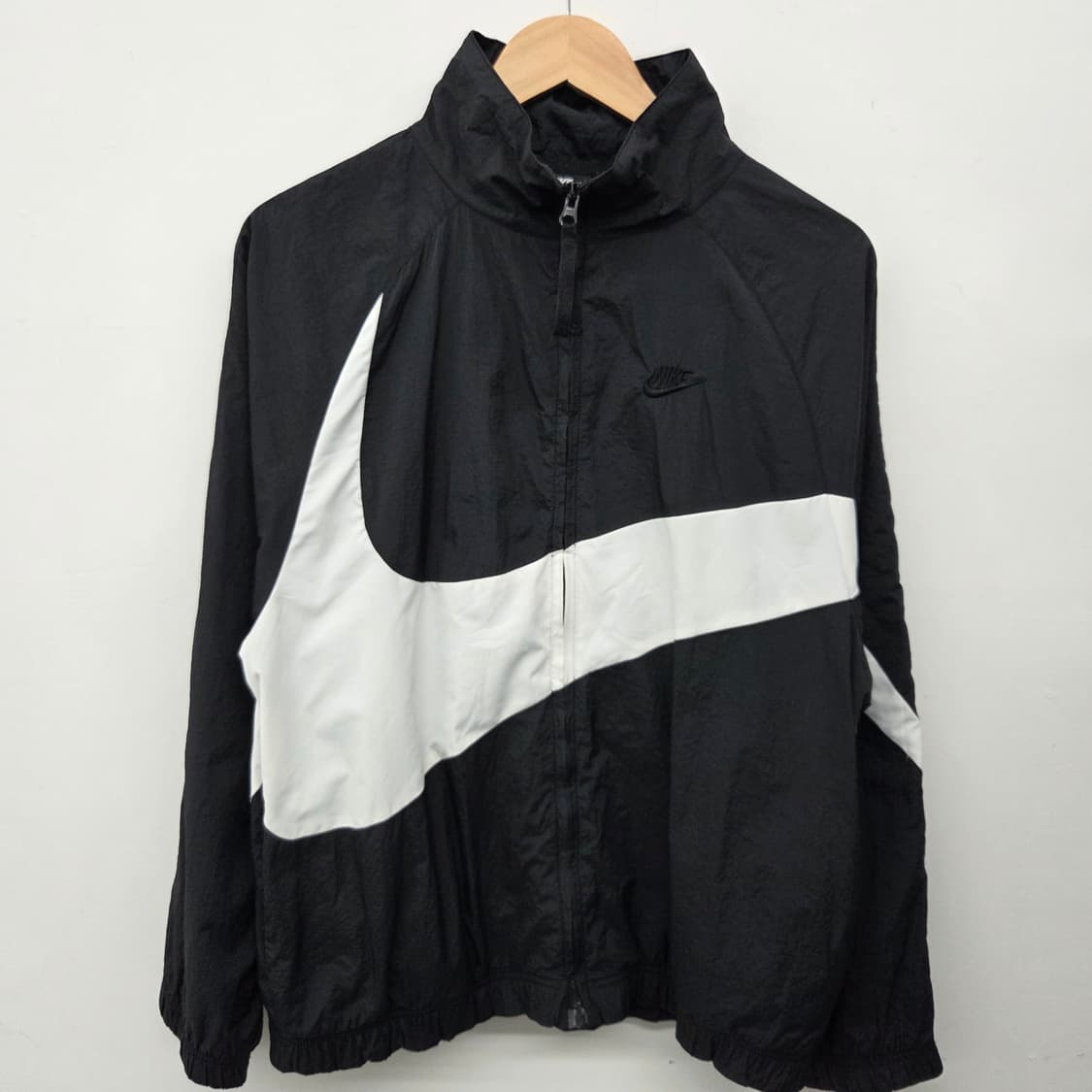 나이키 빅스우시 바람막이 블랙/화이트 남m 상품이미지2