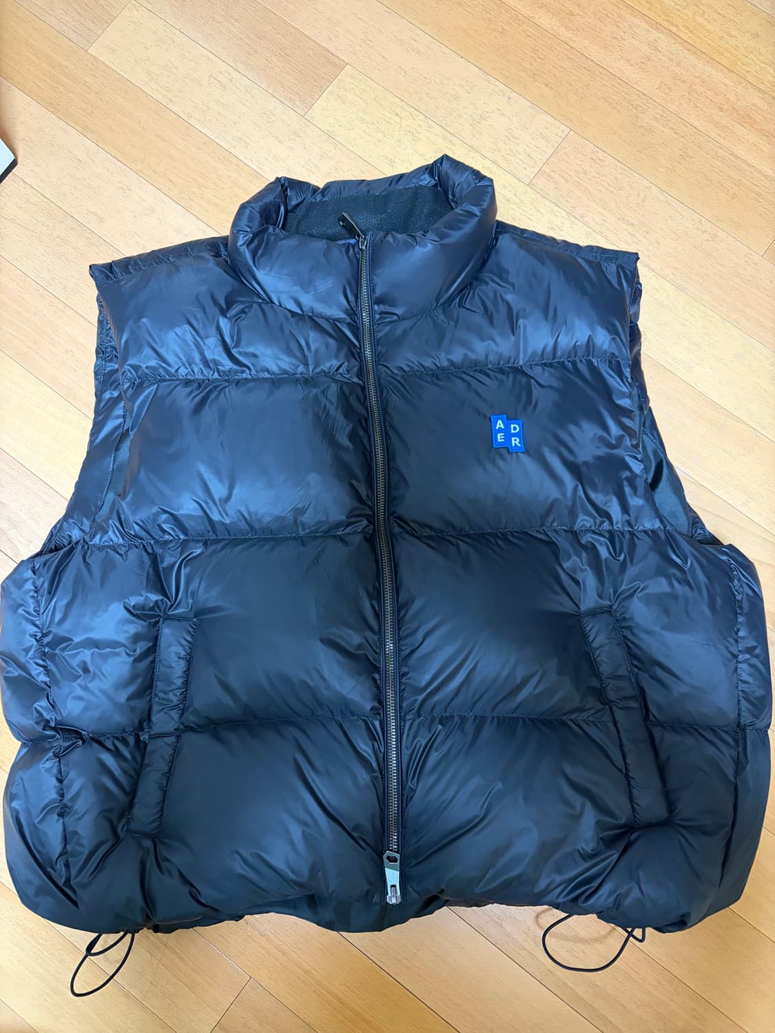 아더에러 시그니피컨트 패딩 베스트 L 상품이미지1