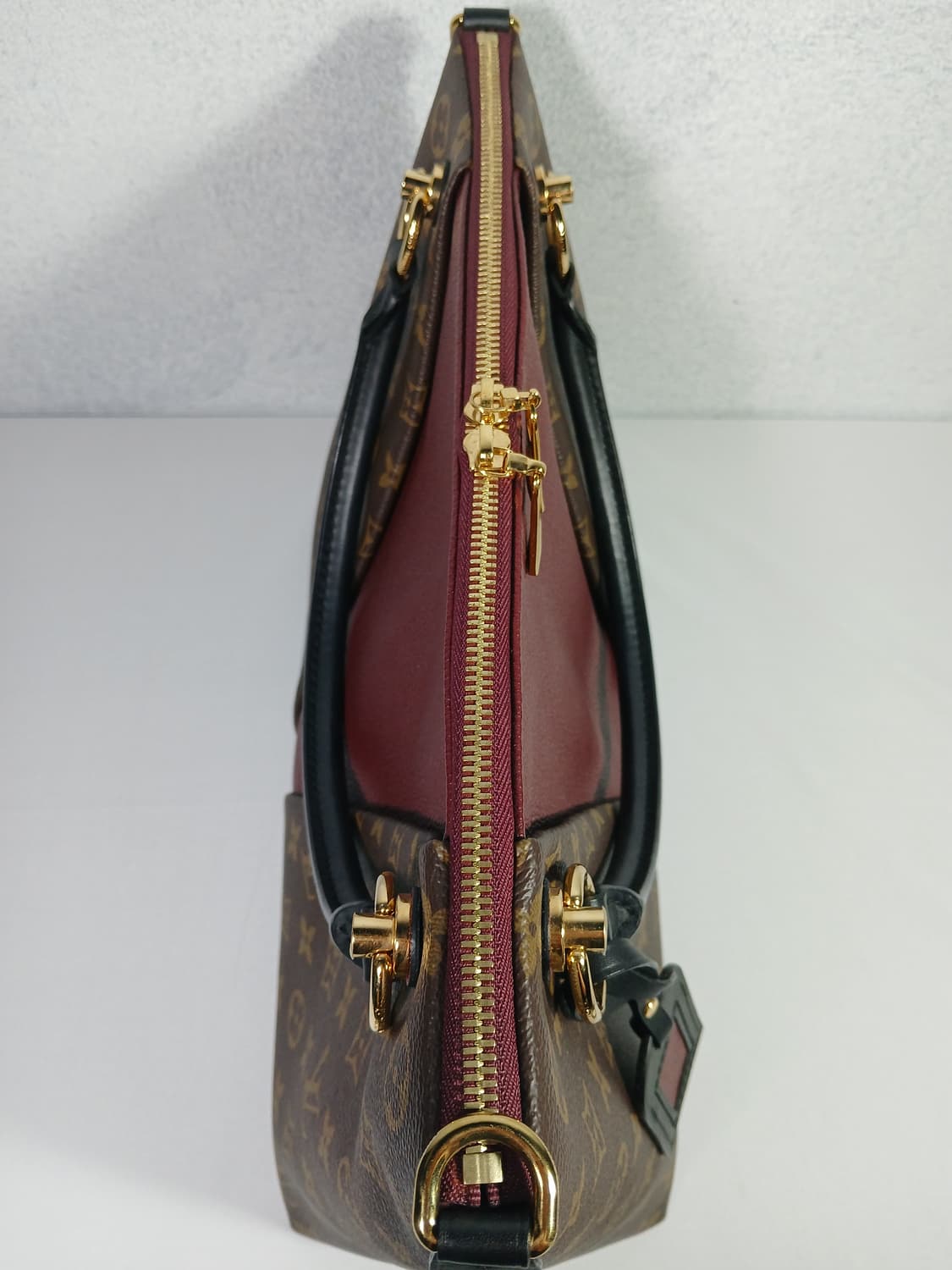 루이비통 모노그램 V토트백 M43949 상품이미지4