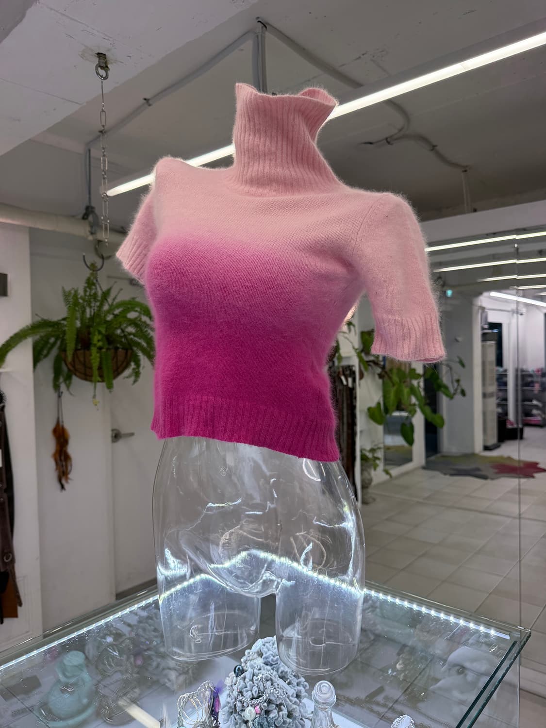 gradation angora sweater 상품이미지1