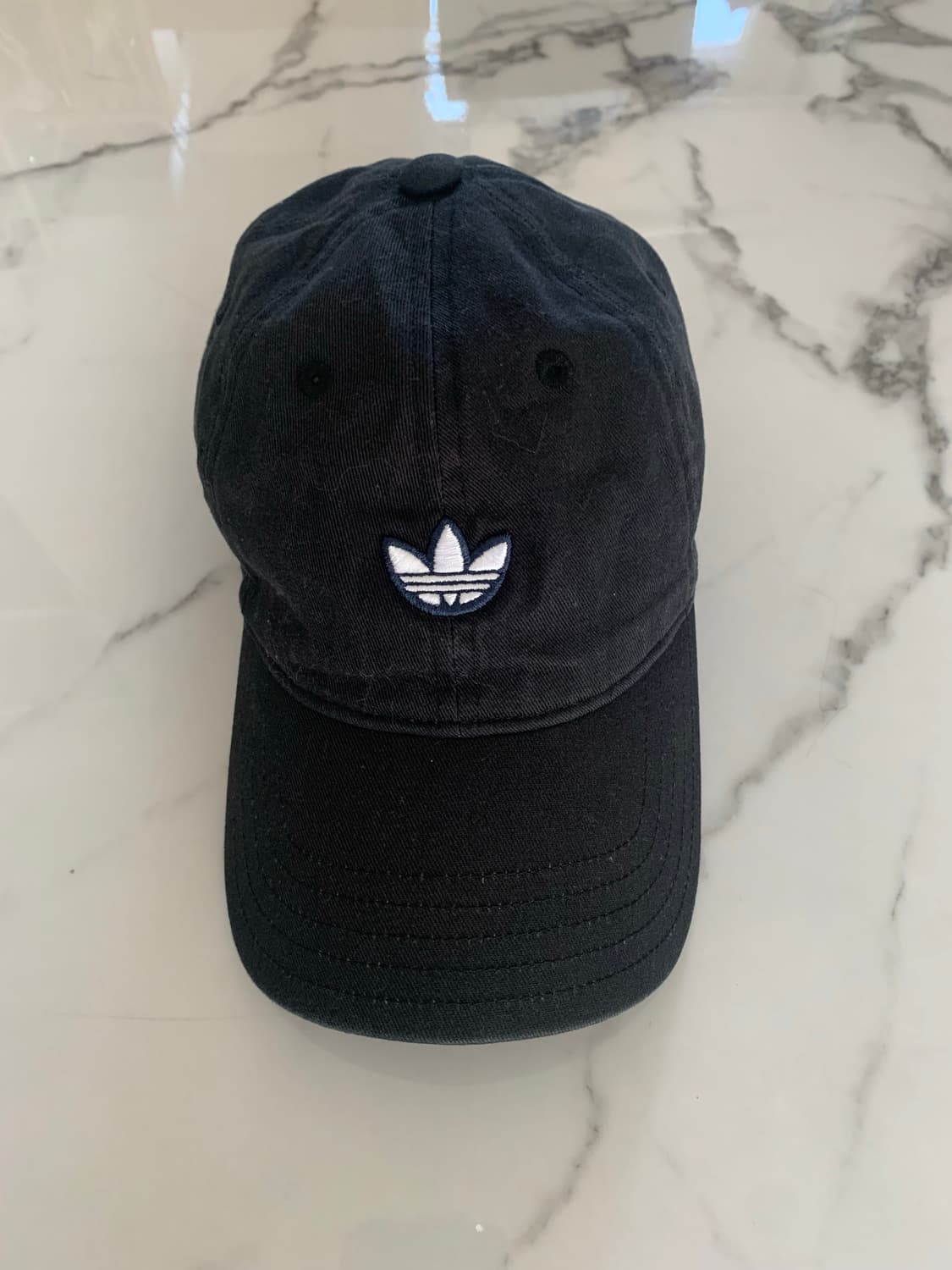 아디다스 블랙 볼캡 모자 상품이미지1
