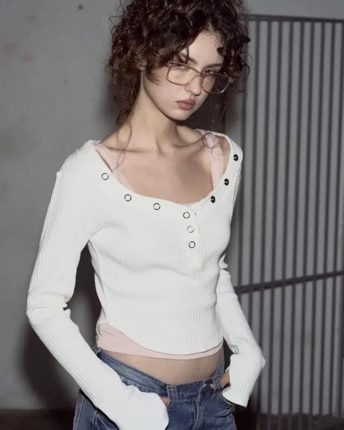 플리즈노팔로우 버니탑 화이트 상품이미지1