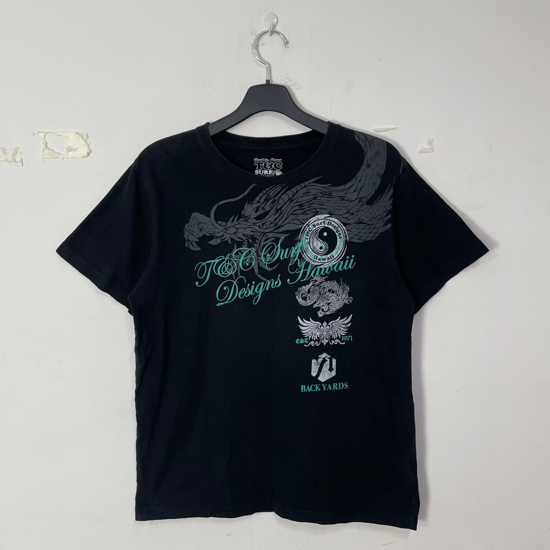 T&C Surf Designs Hawaii 블랙 드래곤 반팔 티셔츠 상품이미지1