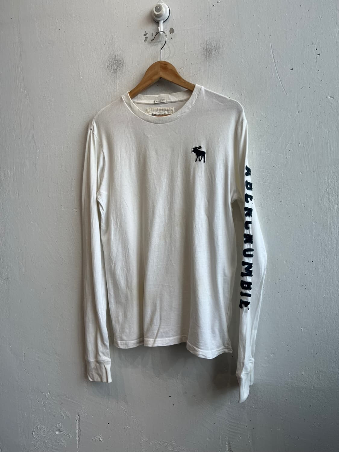 아베크롬비 아플리케 롱슬리브  상품이미지1