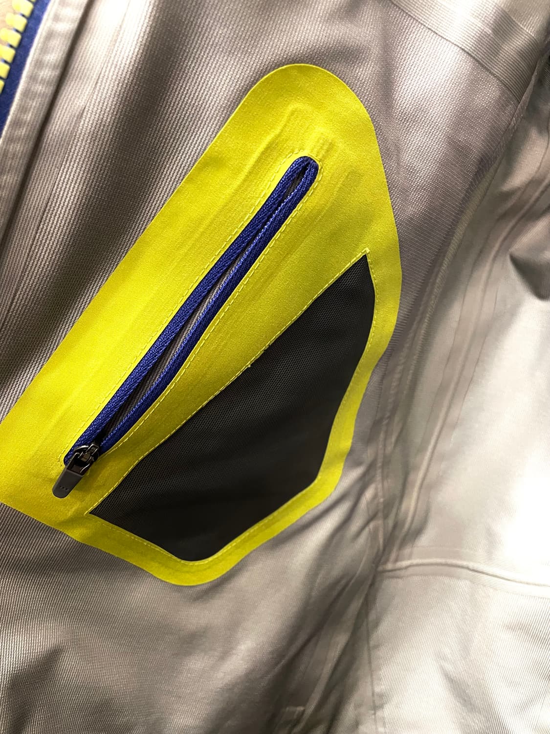 살로몬 기능성 바람막이 55 상품이미지9