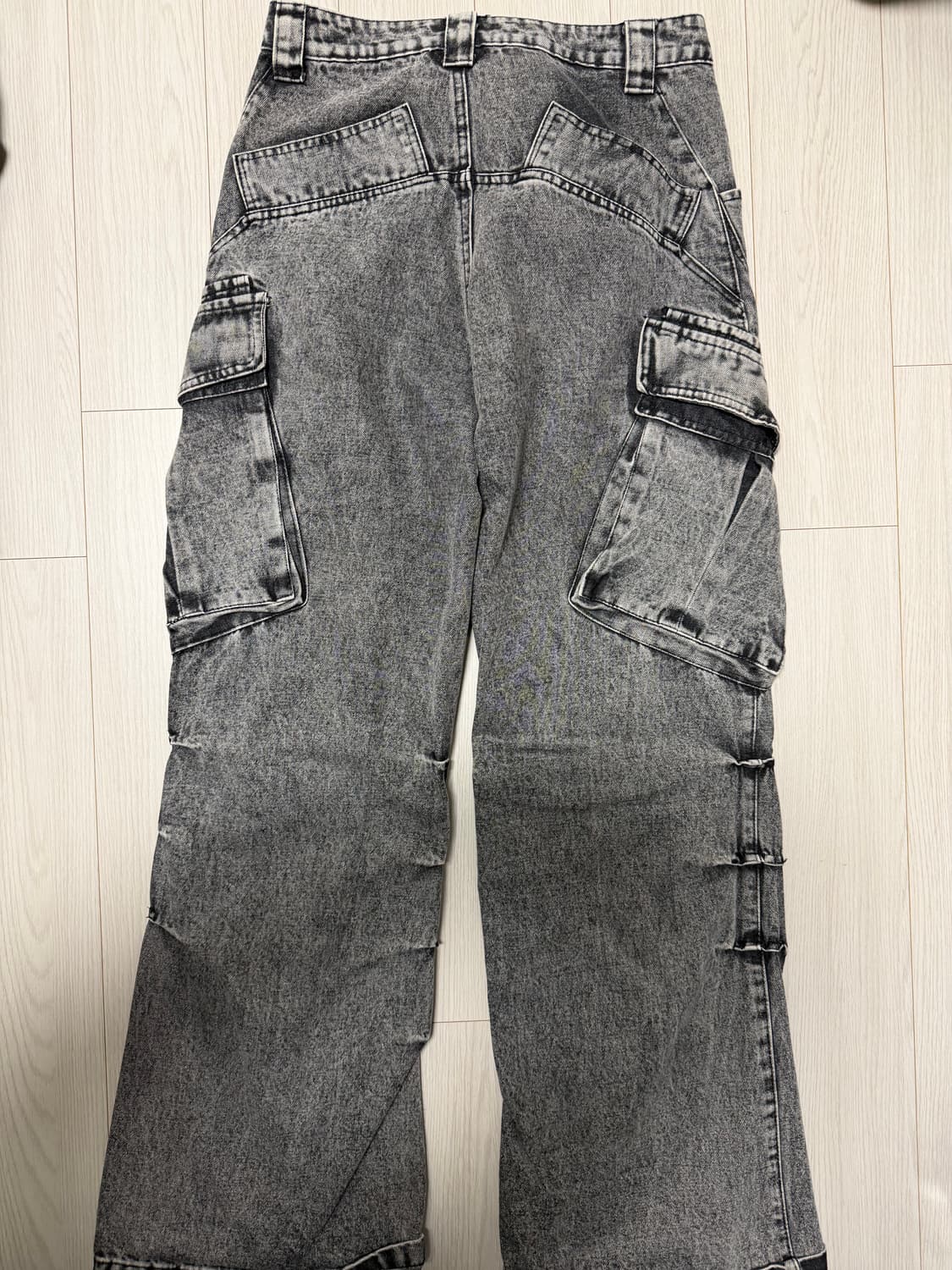 Washed Gray Denim Cargo Pants 상품이미지2