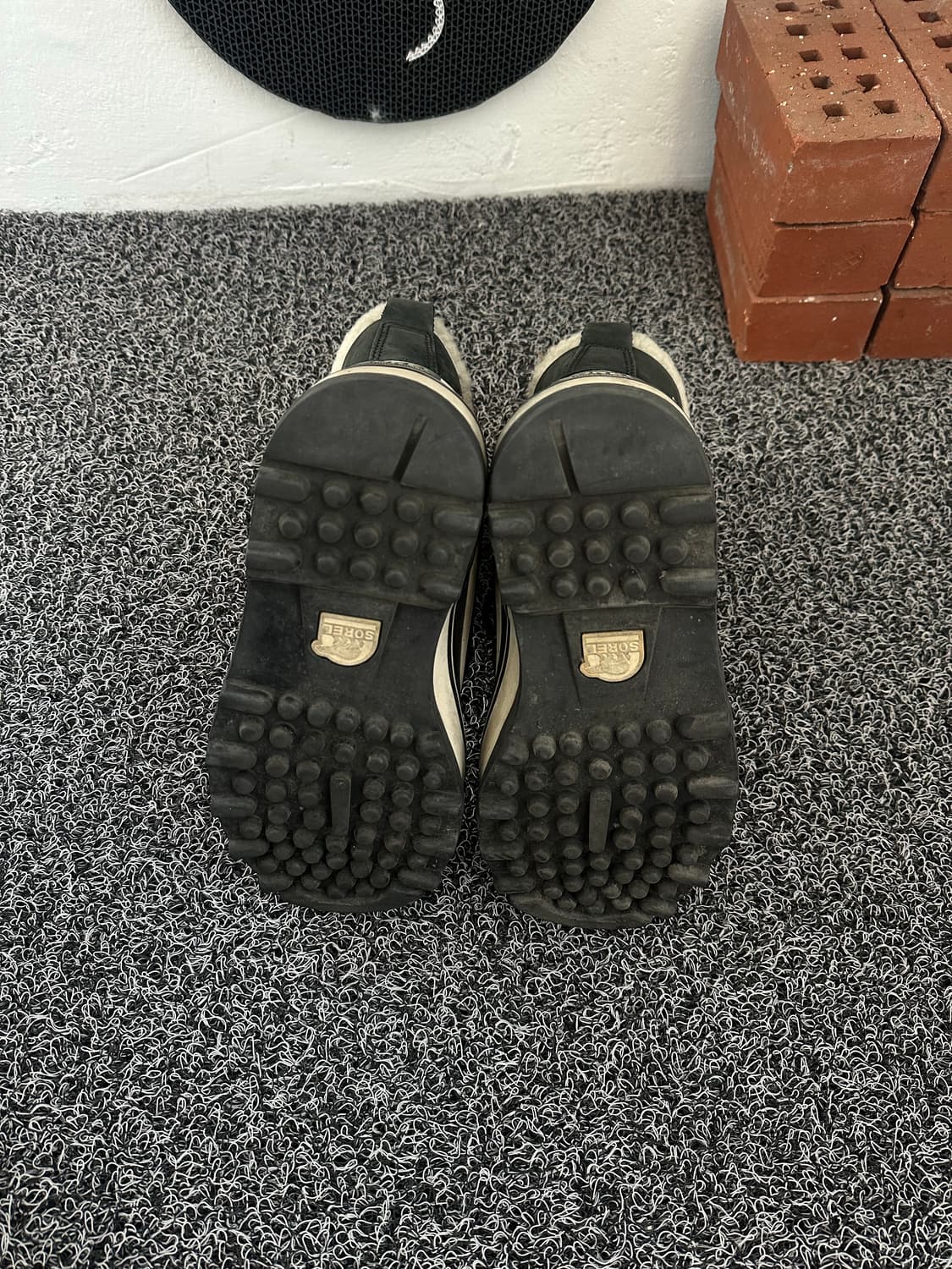 소렐 카리부 방한 부츠 블랙 230mm 상품이미지3