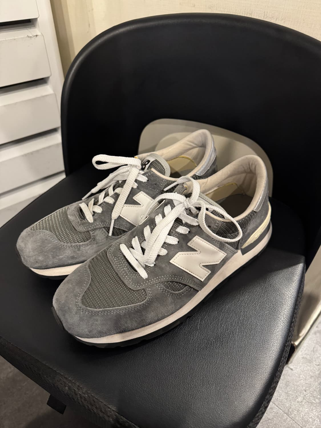 뉴발란스 990V1 290 사이즈 판매합니다! 상품이미지2