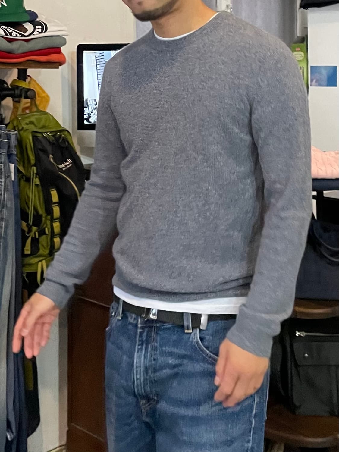 솔리드 옴므 그레이 니트 100 상품이미지1