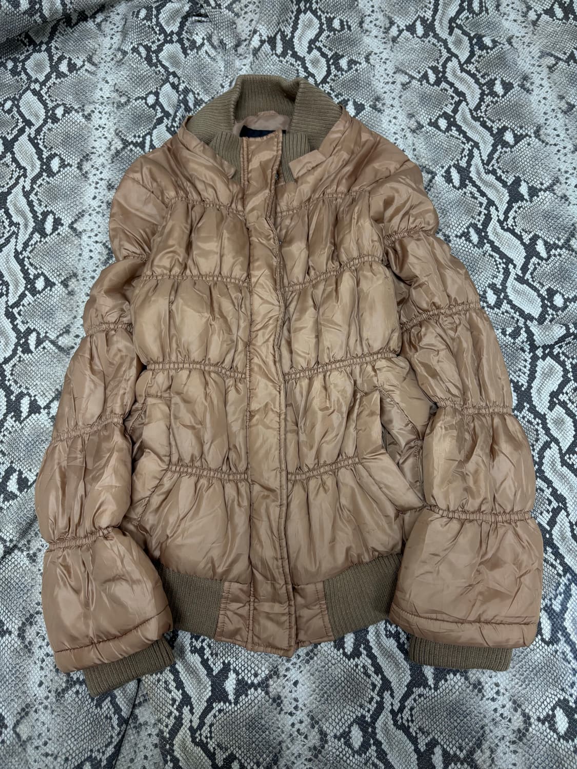 [COLZA]Y2K shirring Detail Padding 상품이미지4