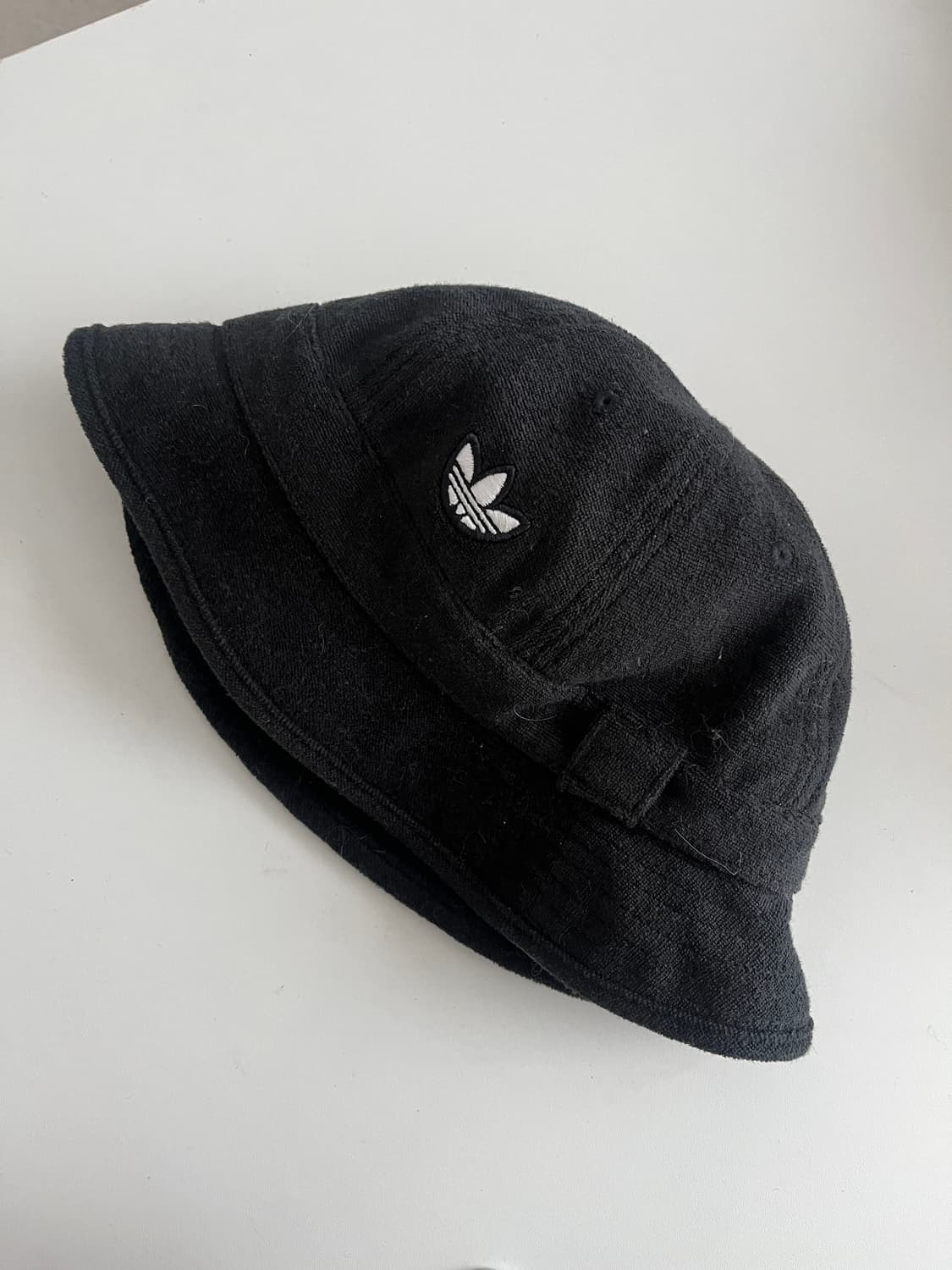 아디다스 테리소재 버킷햇 상품이미지1