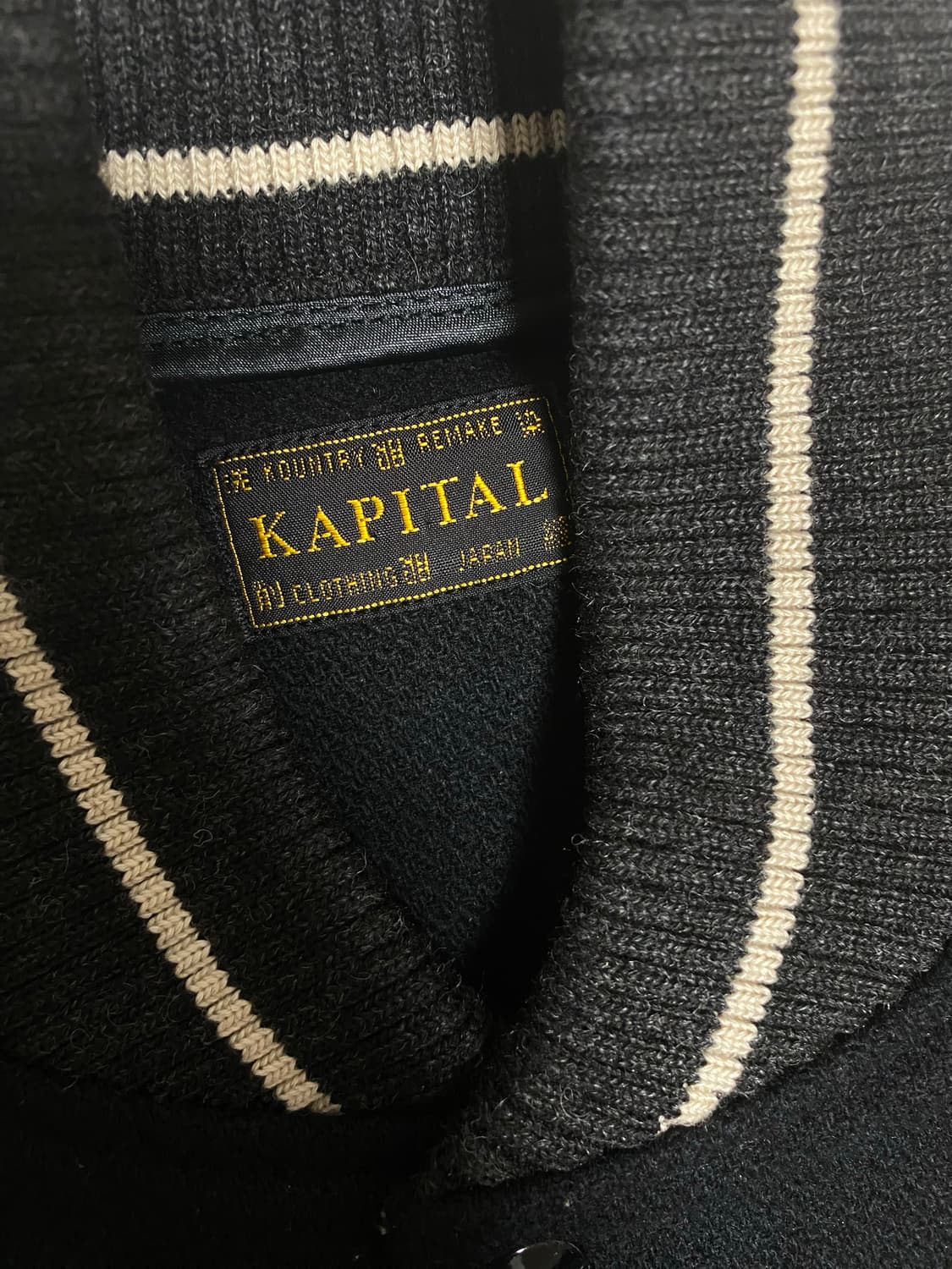 [3] 캐피탈 본 바시티 자켓 블랙 상품이미지4