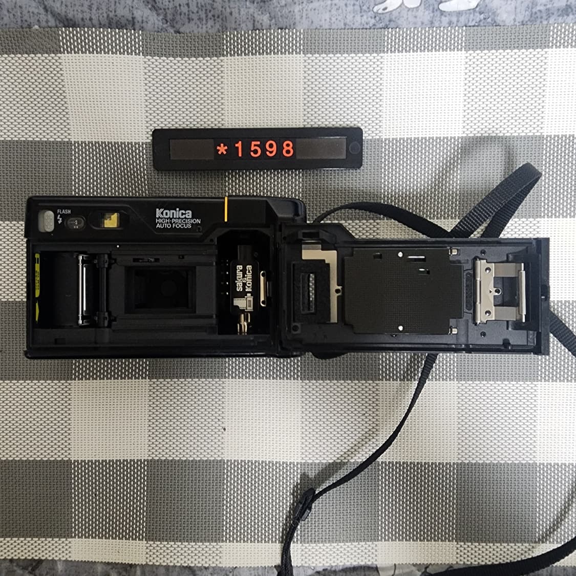 코니카 MR 70 텔앤와이드 필름카메라 상품이미지5