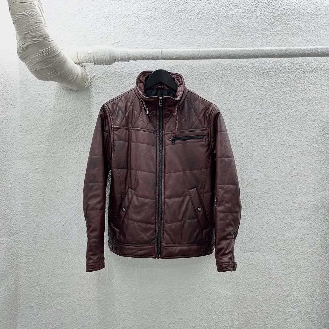 Burgundy faux leather padding jacket 상품이미지3