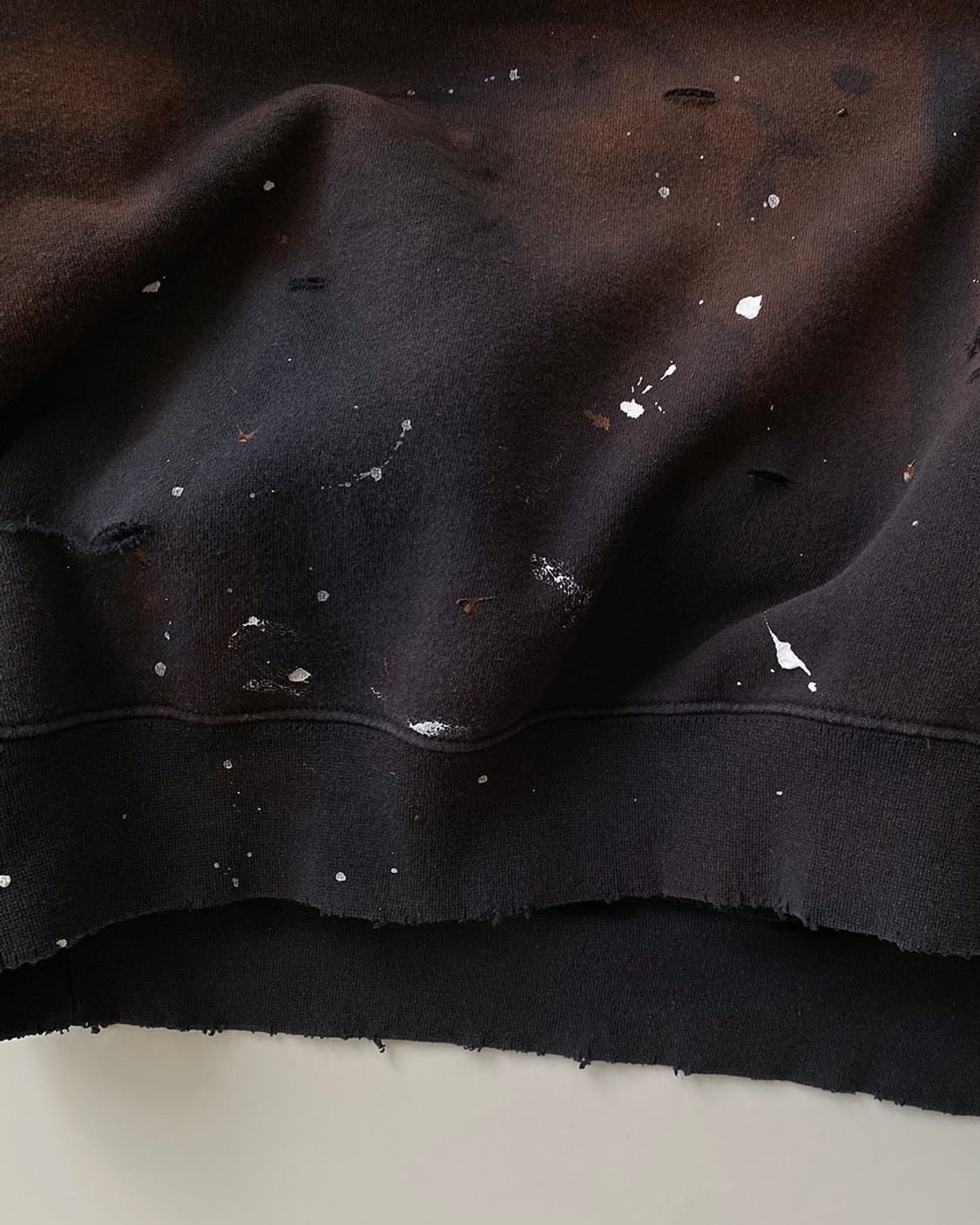 칼하트 디스트로이드 페인팅 후드티 상품이미지10