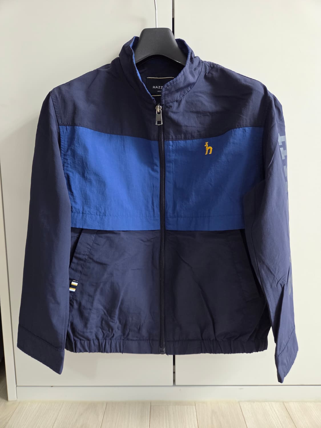 헤지스 점퍼 145 상품이미지1