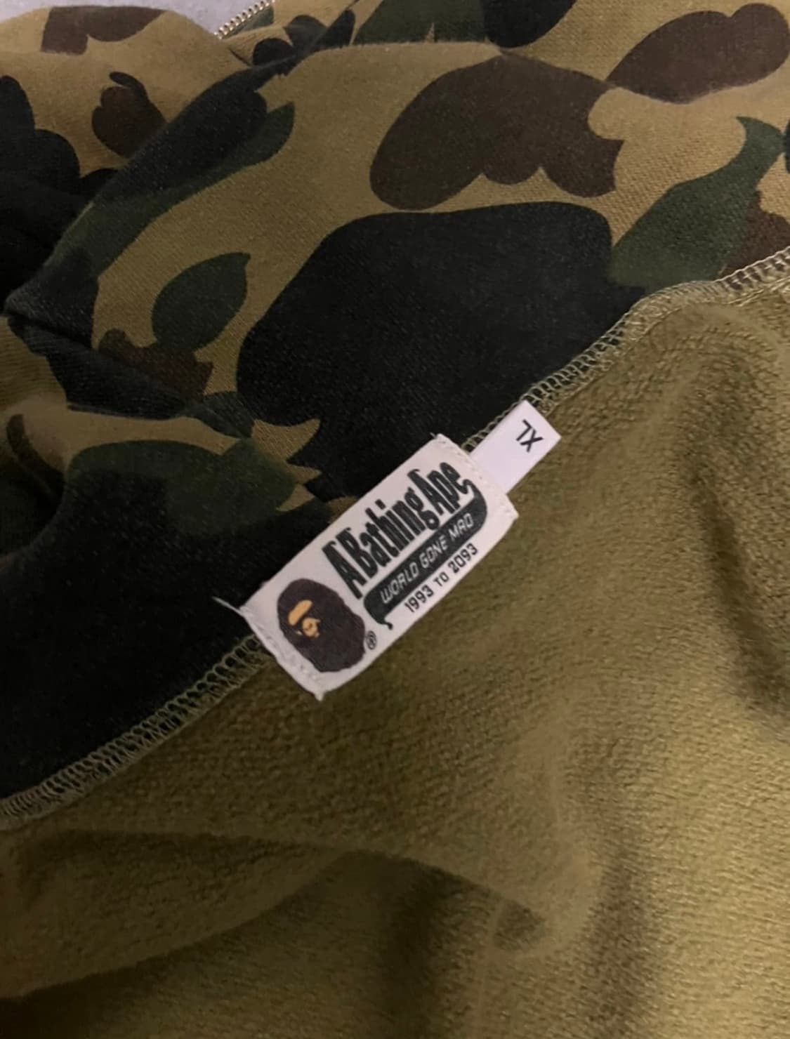 베이프 크리스탈 녹계 후드집업 상품이미지3