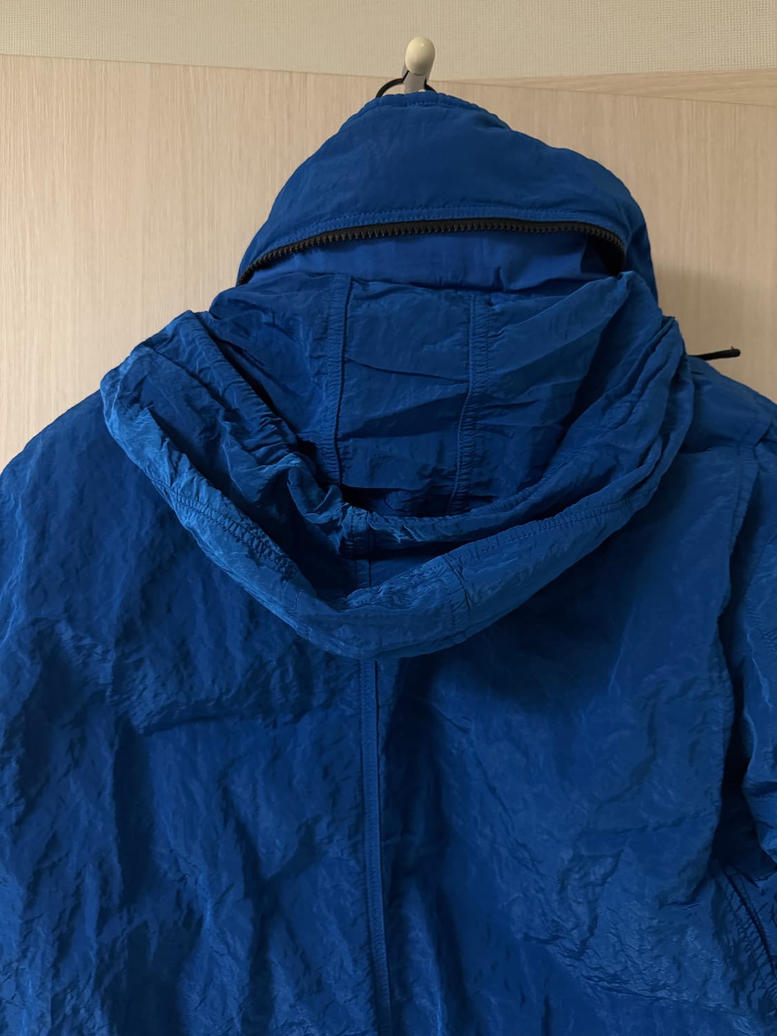 스톤 아일랜드 NylonSheenGarment-Dyed Down 자켓 상품이미지3