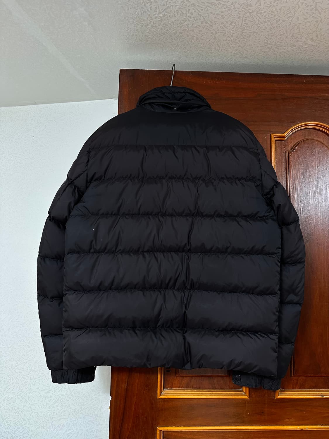 몽클레어 마야 블랙 숏패딩 상품이미지4