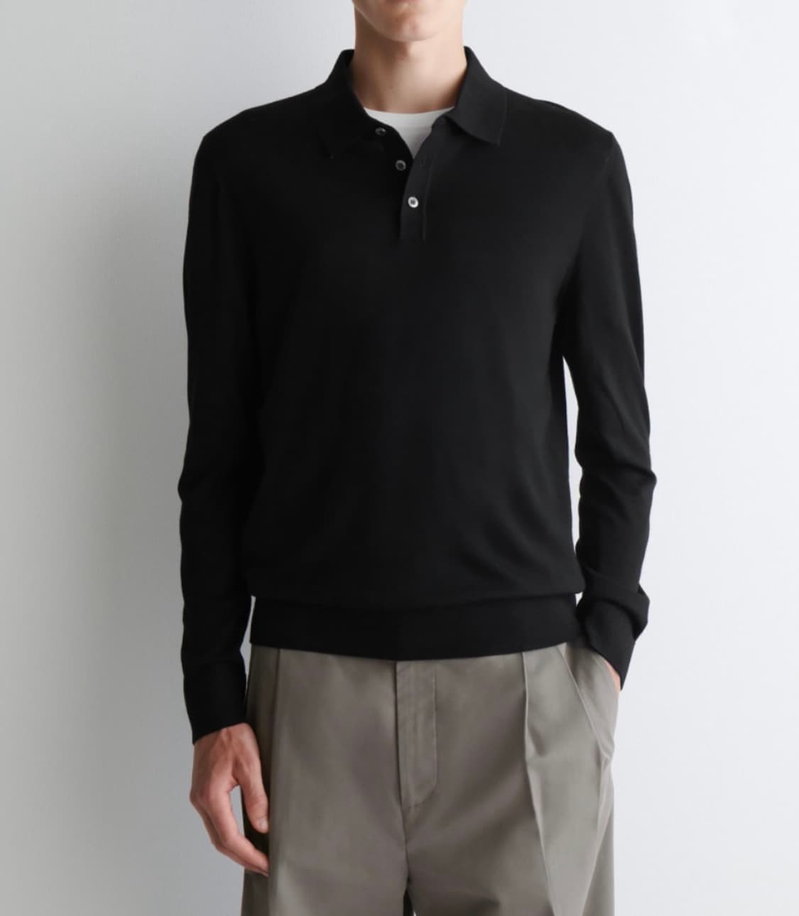 코스 카라티 긴팔 울 100% 상품이미지1