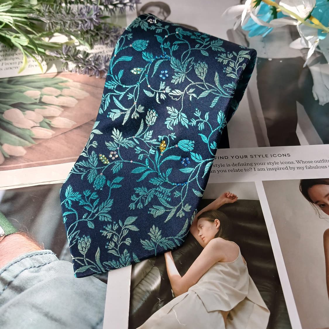 밀라숀 실크 네이비 플로럴 자카드 넥타이 8.9cm A+등급 A19556 상품이미지7