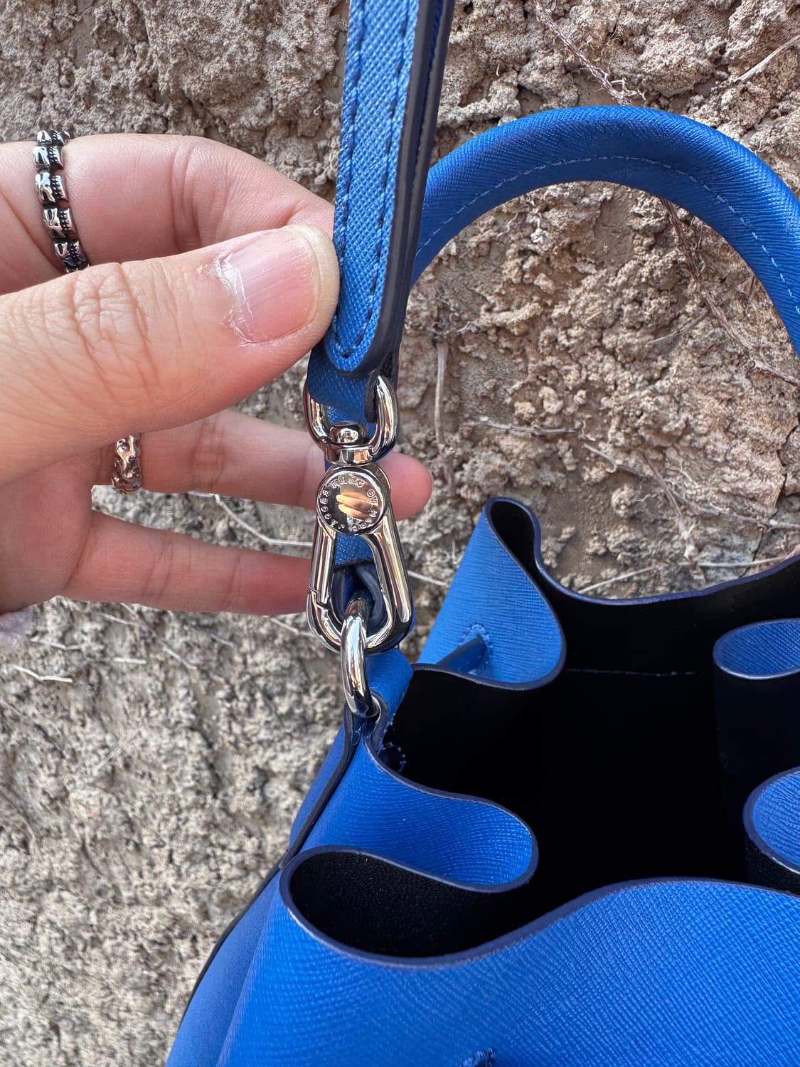 마크제이콥스 레더 버킷백  상품이미지6