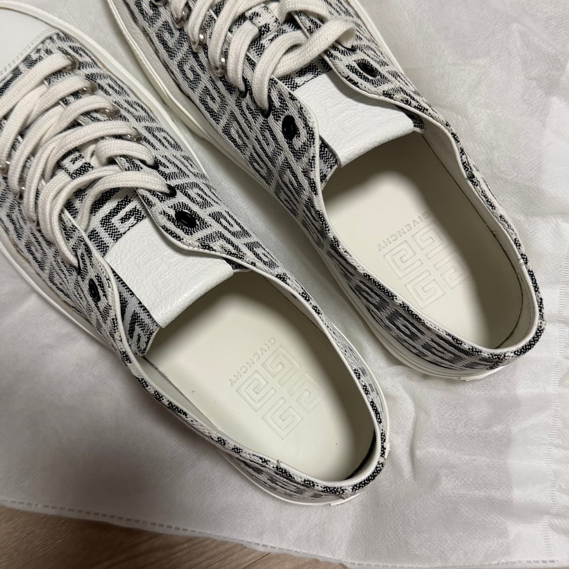 지방시 4G 자카드 시티 스니커즈 화이트 블랙 43 상품이미지3