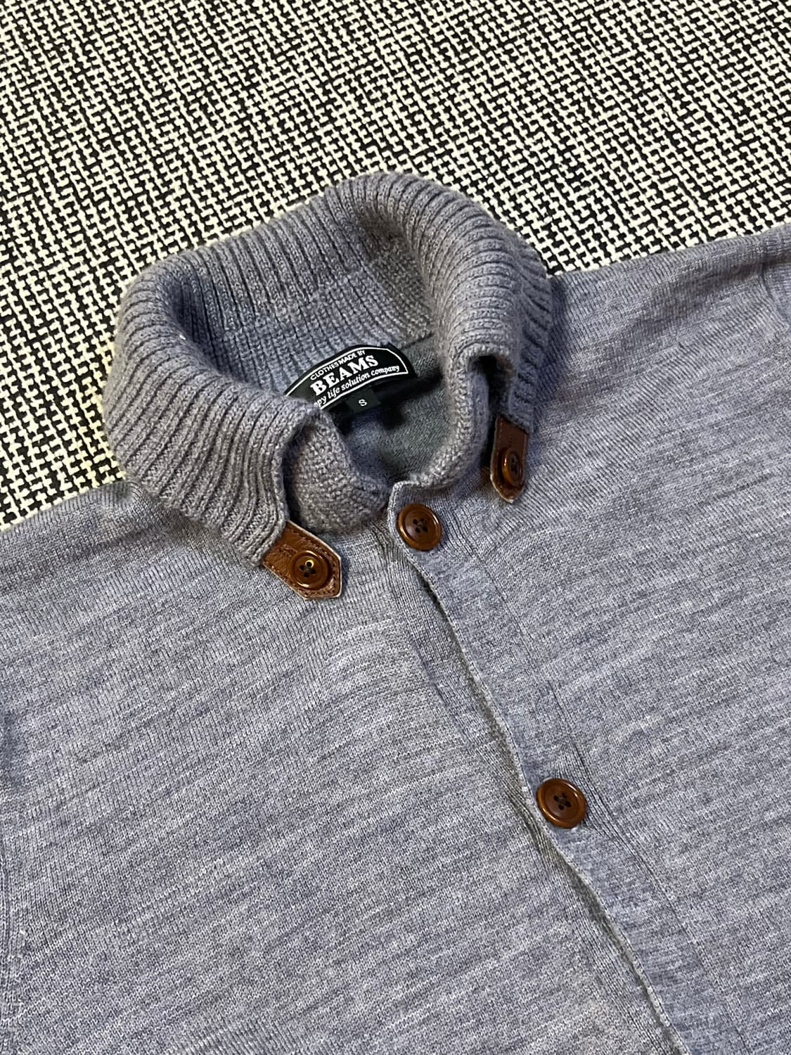 빔즈 울100니트 가디건 상품이미지1