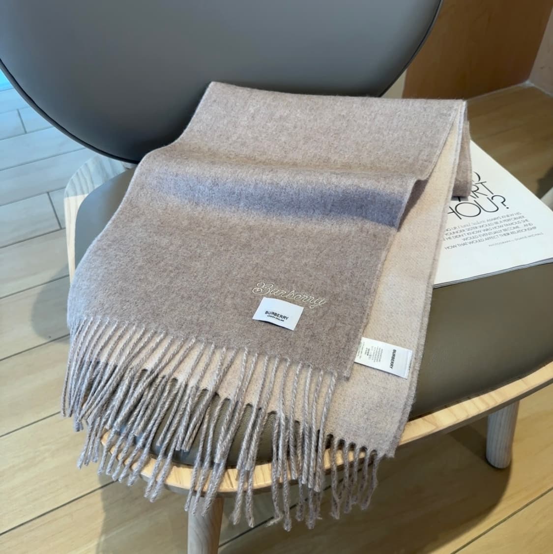 버버리 양면 머플러 램스울 100% 추동 단품
 상품이미지2