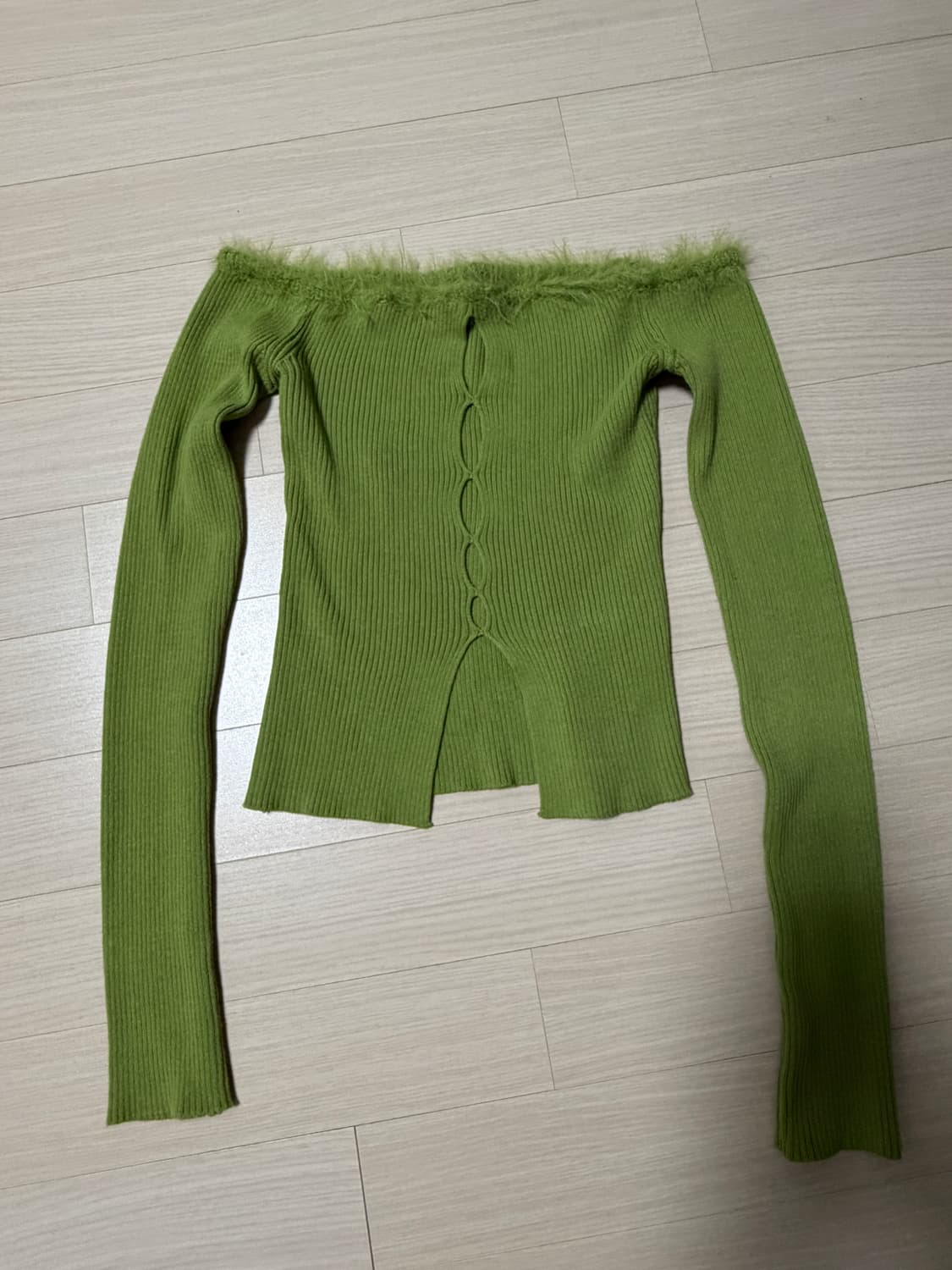시눈 FUR OFF SHOULDER SWEATER 상품이미지2
