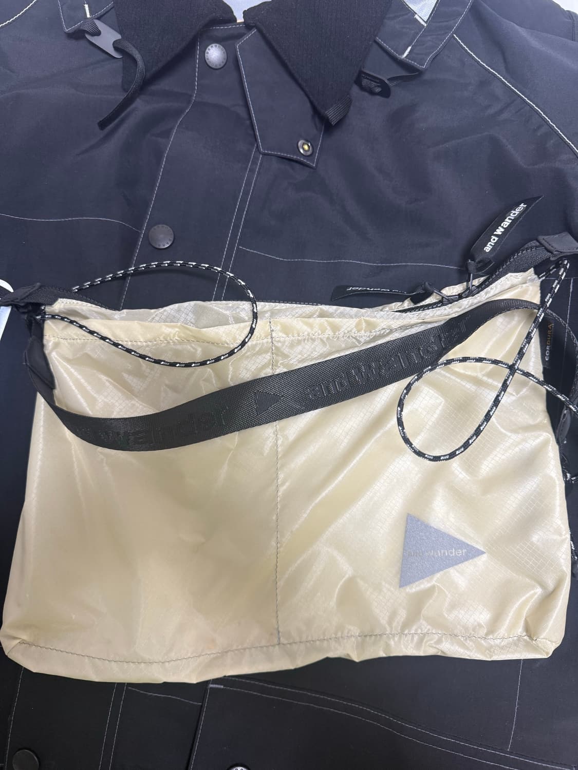 앤드원더 샤코슈백 상품이미지2